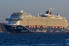 Mein Schiff 1 auf der Kieler Förde