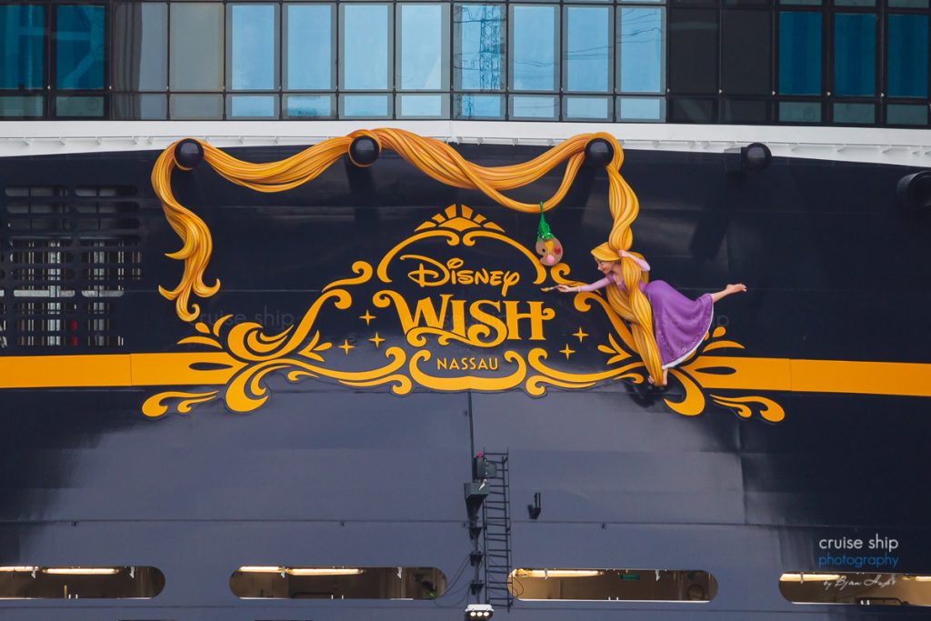Disney Wish ausgedockt – Neue Schiffsklasse von Disney verlässt Baudock der Meyer Werft 3