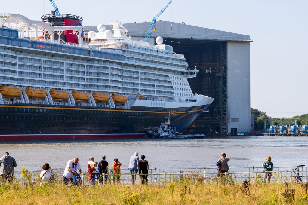 Disney Destiny hat Baudock der Meyer Werft verlassen 2