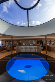 World-Explorer-Observation-Lounge